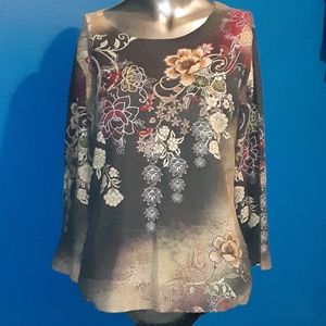 Floral 3/4 sleeve top